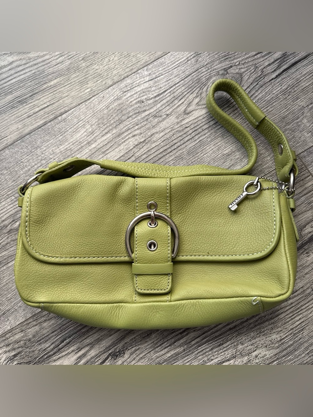Green Fossil Leather Shoulder Bag with Silver Ring Accent
